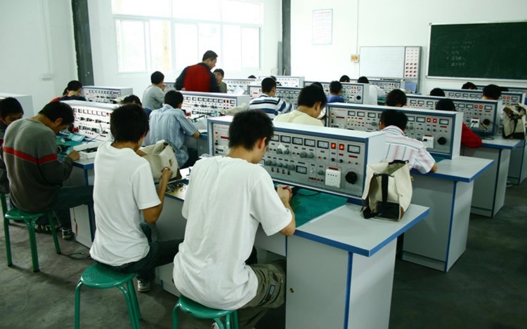 通用电工实验室成套设备